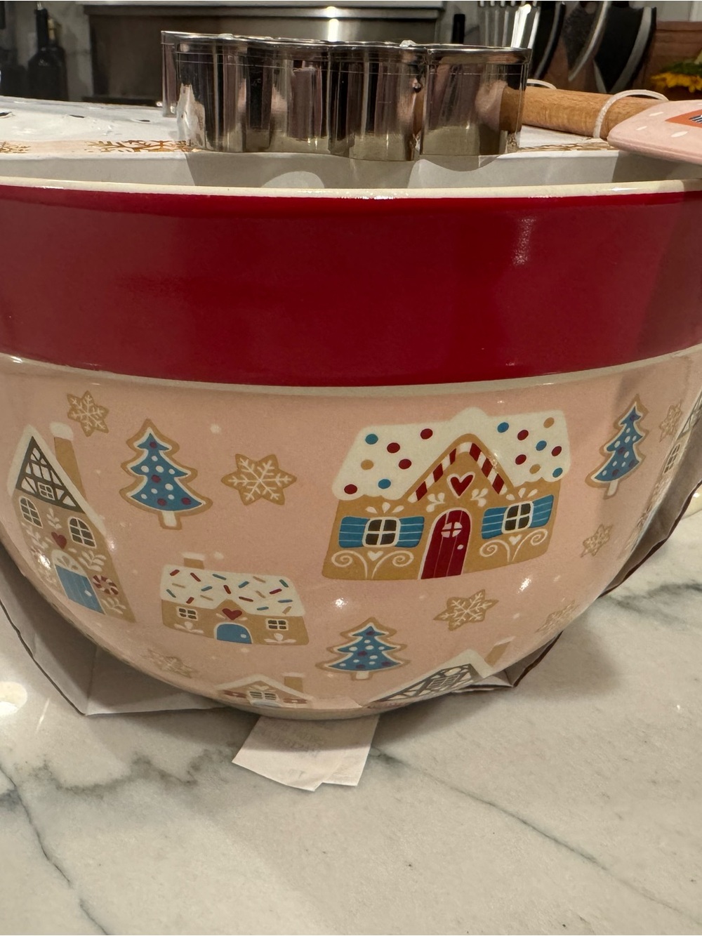 NWT Holiday Gingerbread Ceramic Mixing Bowl w/ Cookie Cutters & Spatula
